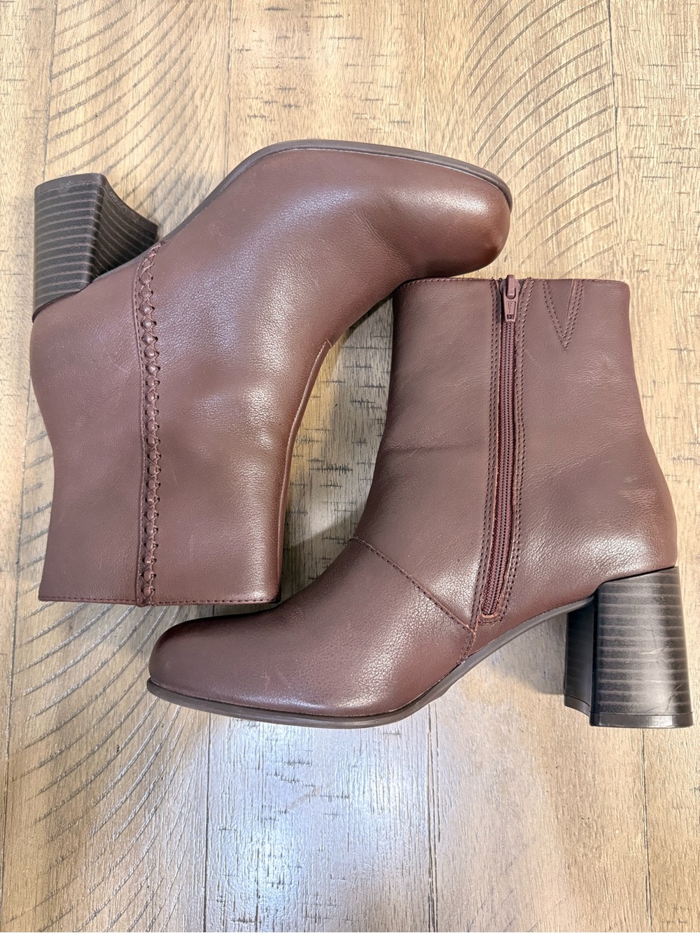 Clarks Keirsta Faye Brown Leather Ankle Boots 7.5M w/ Box